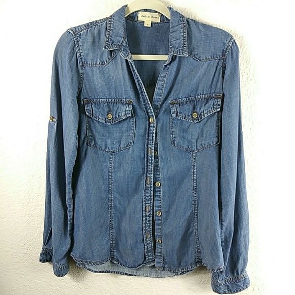 Anthropologie Tops - ⭐3/30 Anthropologie Cloth & Stone Chambray Shirt